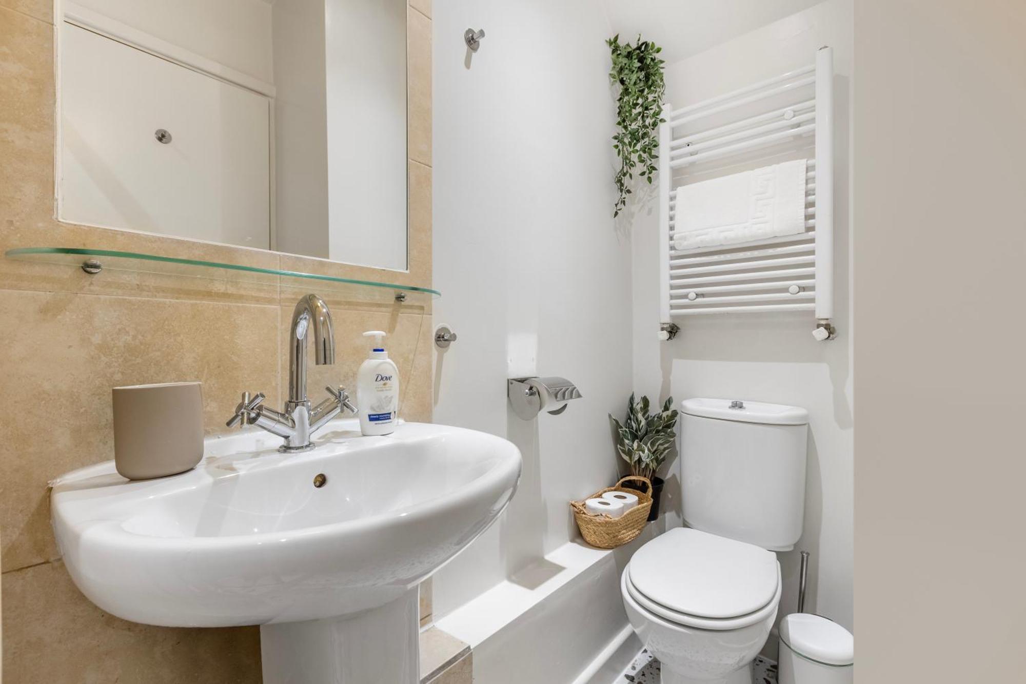 New! Incredible 1br Flat Near Shoreditch, Zone 1 London